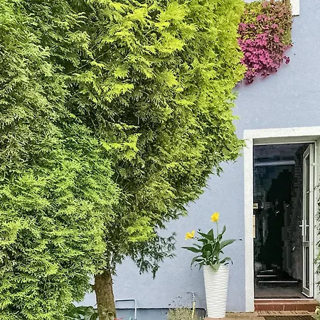 3 Bedroom Awesome In