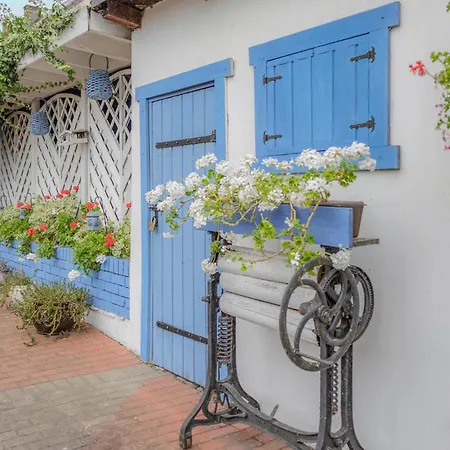3 Bedroom Awesome In * 노베 바르프노