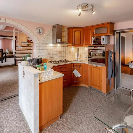 아파트 3 Bedroom Awesome In